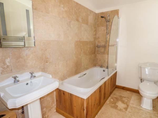 Moorlands Farm Cottage Foxt المظهر الخارجي الصورة